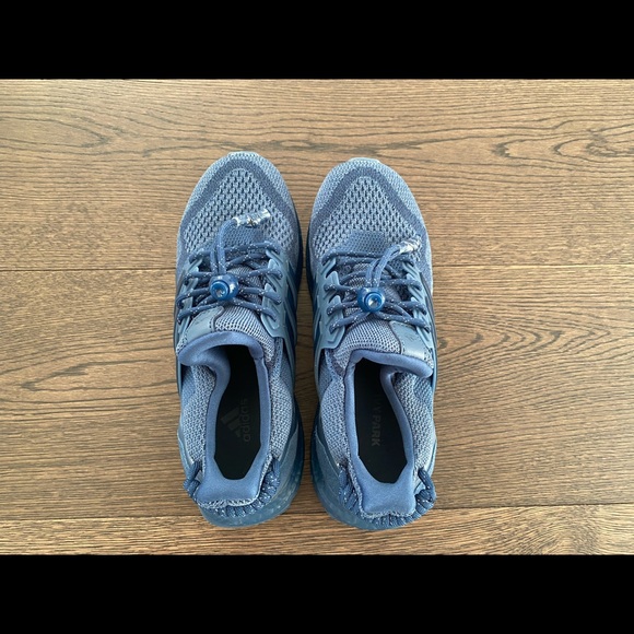 Adidas IVY PARK OG Ultraboost Navy Running Shoes - Picture 2 of 3
